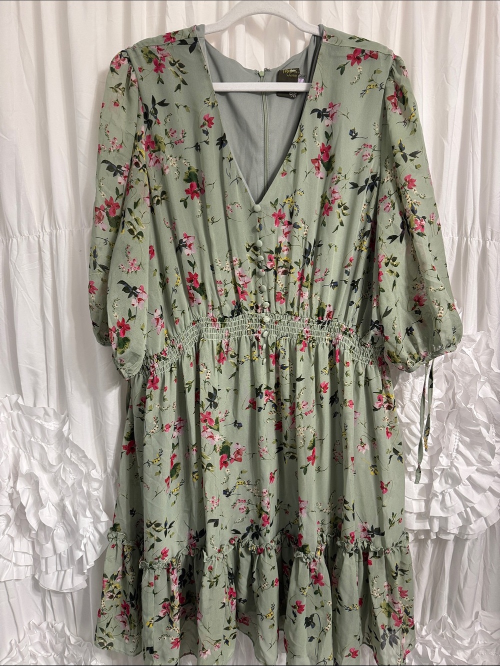 Floral V-Neck Smocked Waist Mini Dress - Sage Green